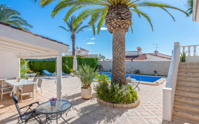 Reventa - Villa -
Ciudad Quesada