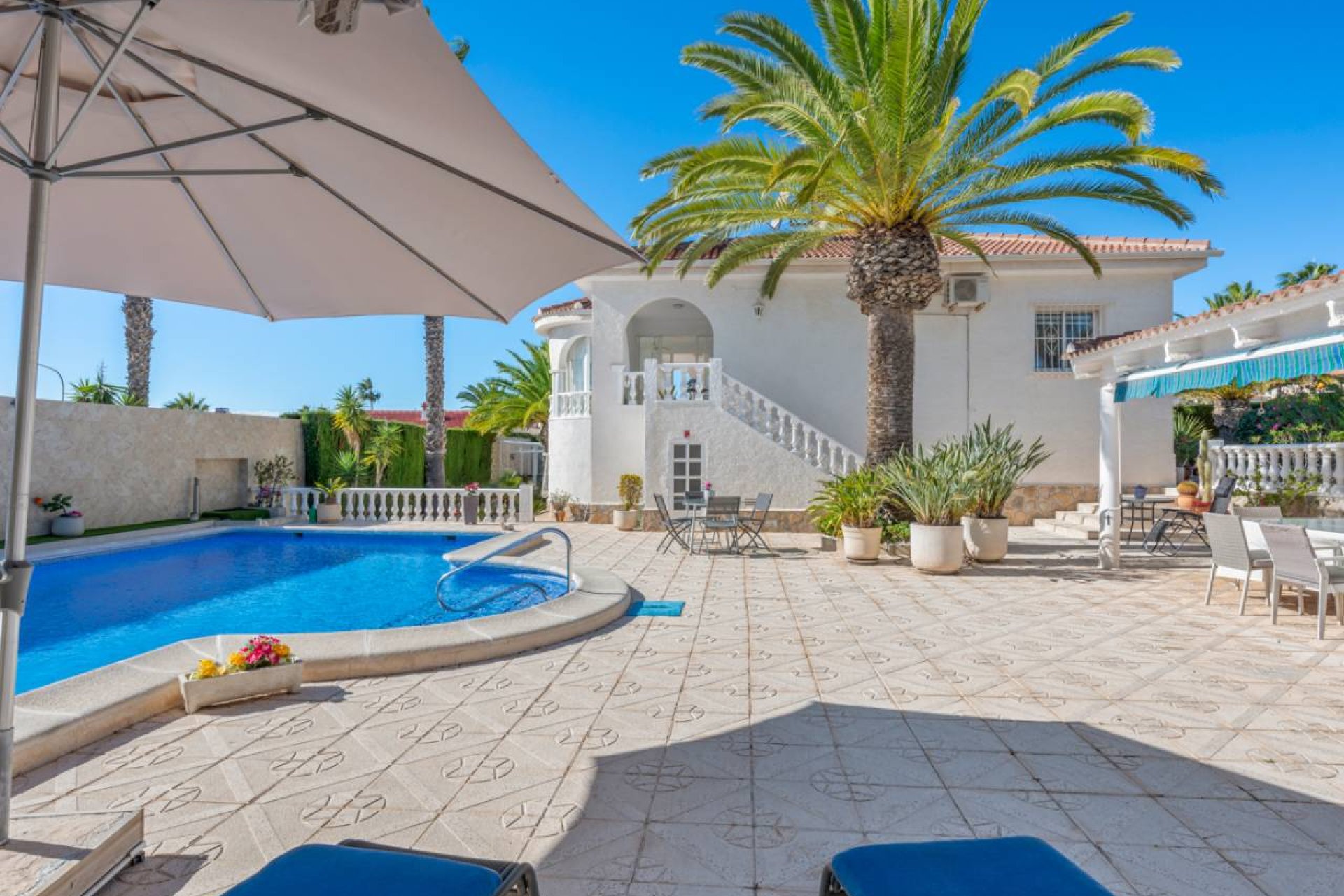 Reventa - Villa -
Ciudad Quesada