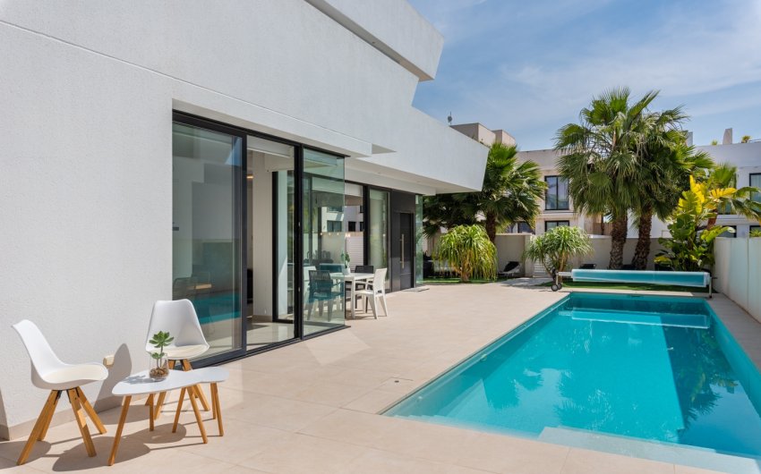 Reventa - Villa -
Ciudad Quesada