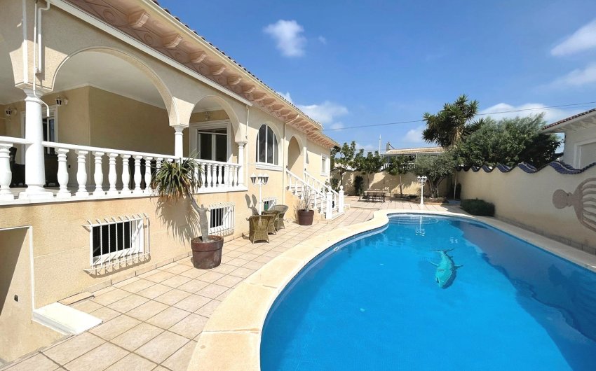 Reventa - Villa -
Ciudad Quesada