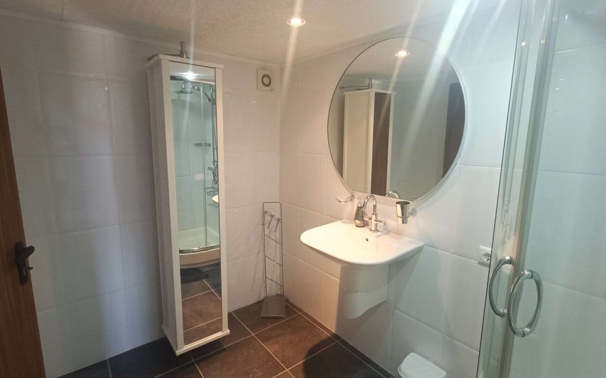 Reventa - Villa -
Crevillent - Inland