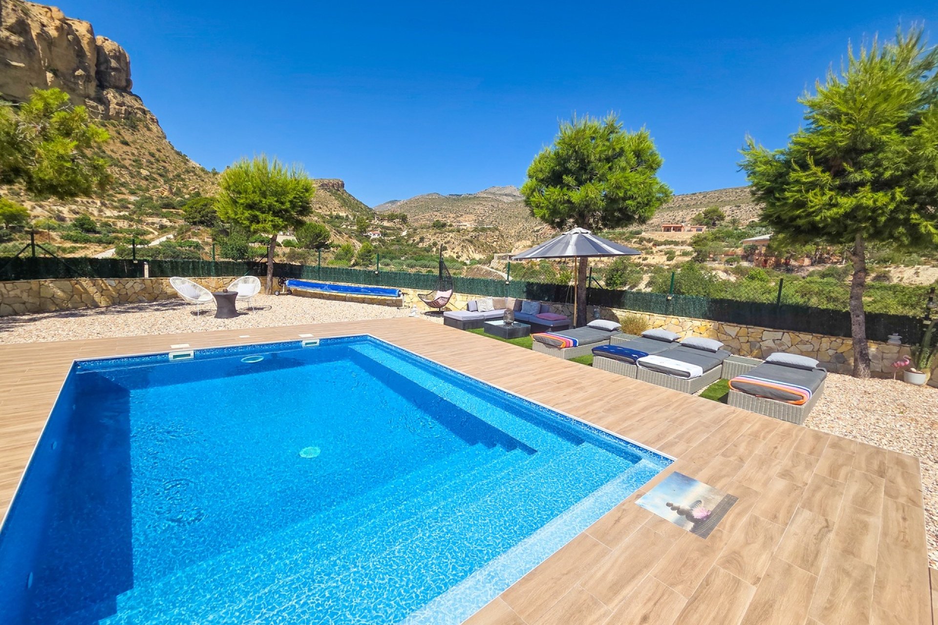 Reventa - Villa -
Crevillent - Inland