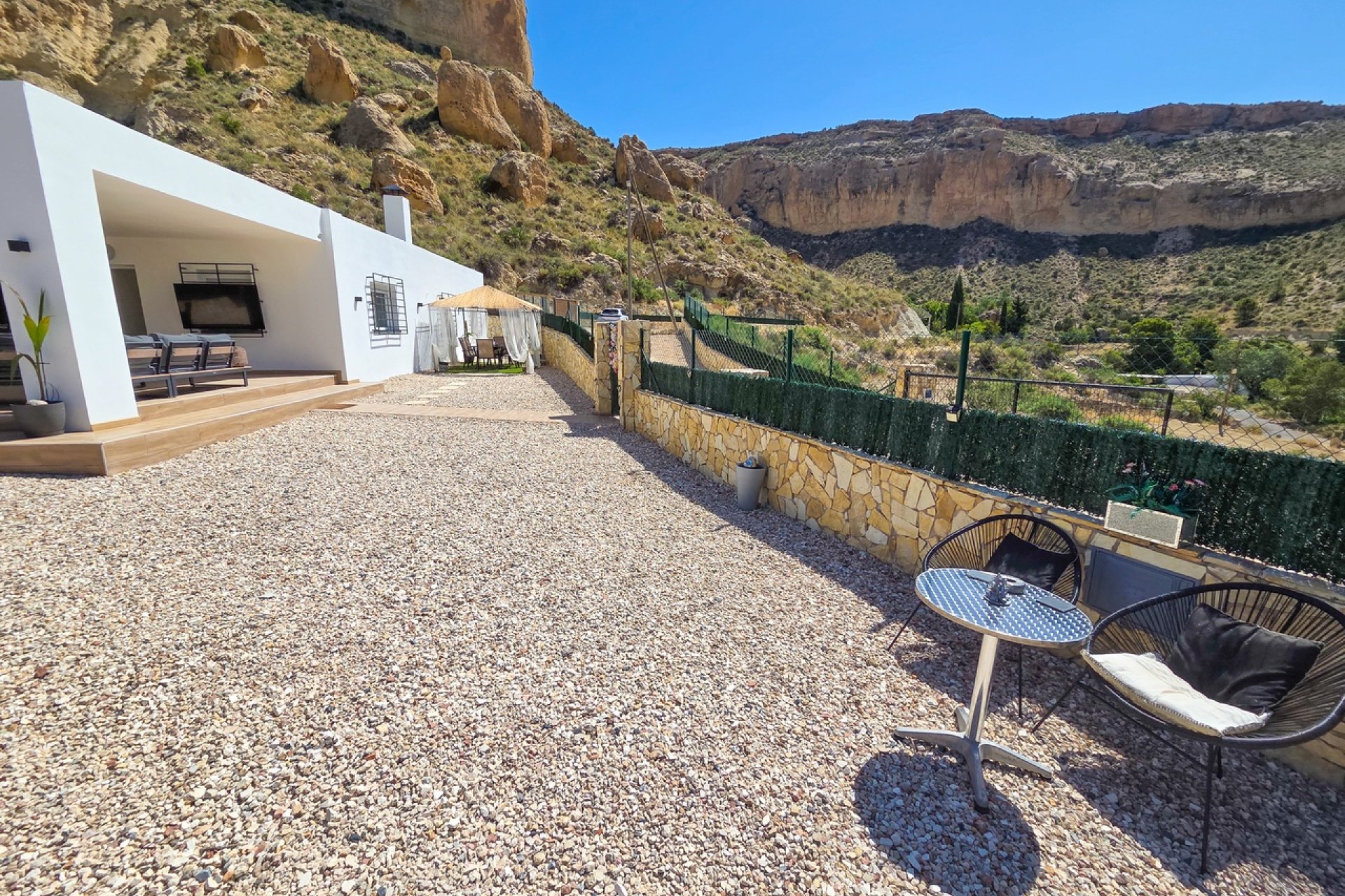Reventa - Villa -
Crevillent - Inland