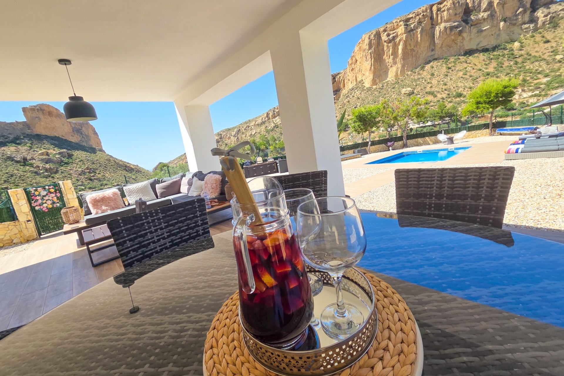 Reventa - Villa -
Crevillent - Inland