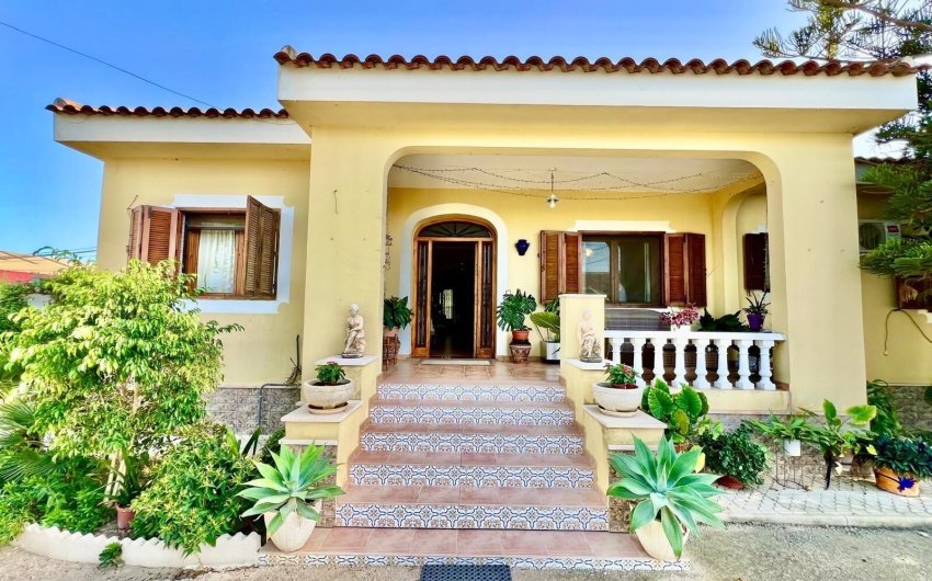 Reventa - Villa -
Daya Vieja - Costa Blanca Sur