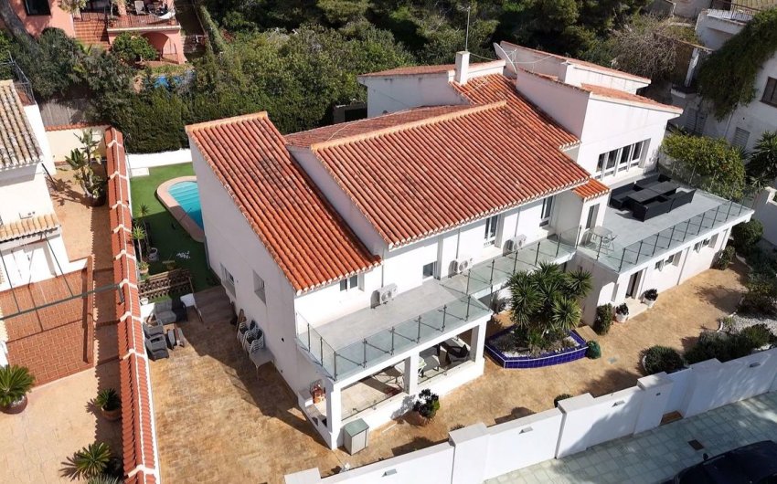 Reventa - Villa -
Dehesa de Campoamor - Costa Blanca