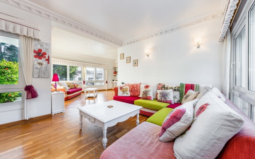 Reventa - Villa -
Dehesa de Campoamor - Costa Blanca