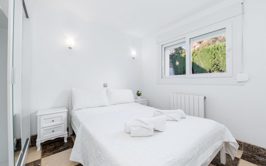 Reventa - Villa -
Dehesa de Campoamor - Costa Blanca