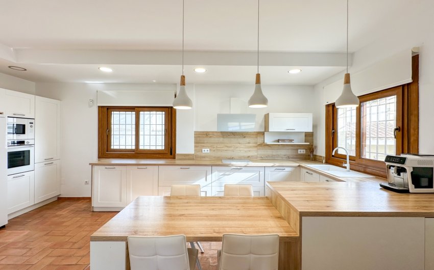 Reventa - Villa -
Dehesa de Campoamor - Costa Blanca