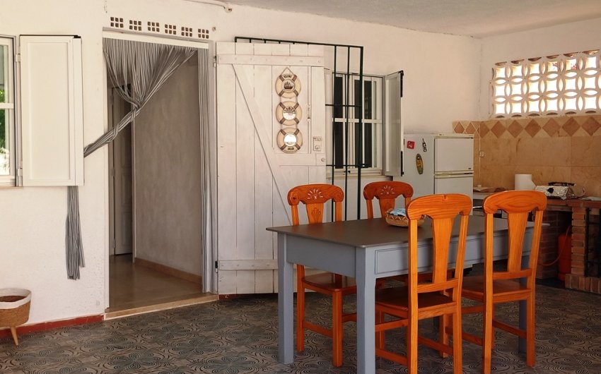 Reventa - Villa -
Denia