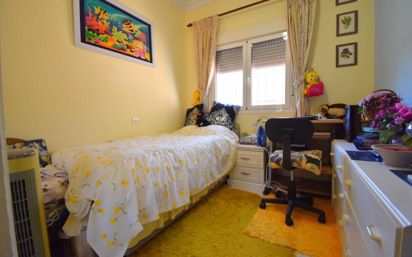 Reventa - Villa (detached) -
Orihuela Costa - Los Balcones