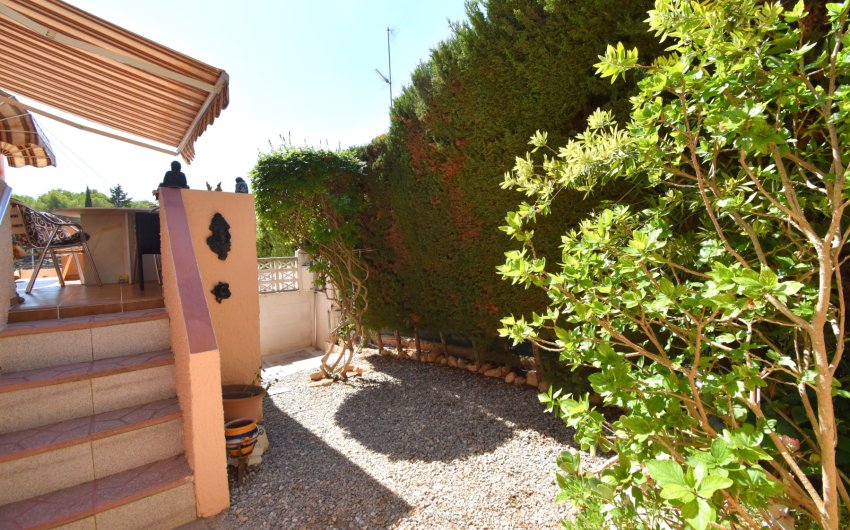 Reventa - Villa (detached) -
Orihuela Costa - Los Balcones