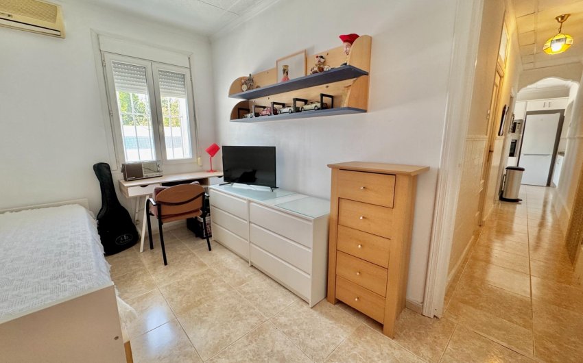 Reventa - Villa -
Dolores - Comunidad Valenciana