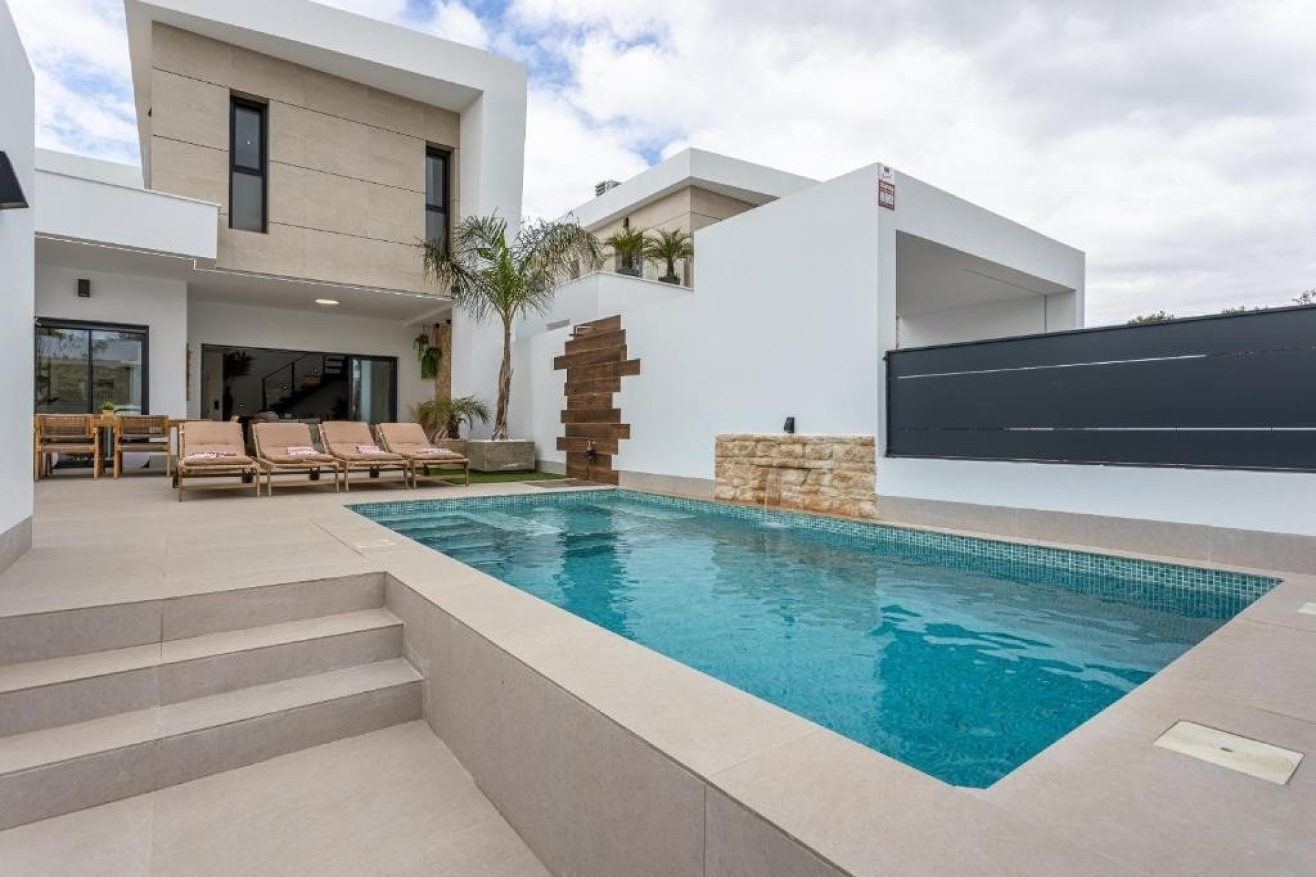 Reventa - Villa -
Dolores - Costa Blanca