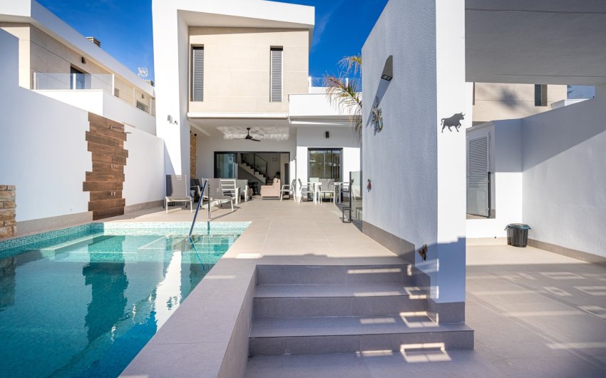 Reventa - Villa -
Dolores