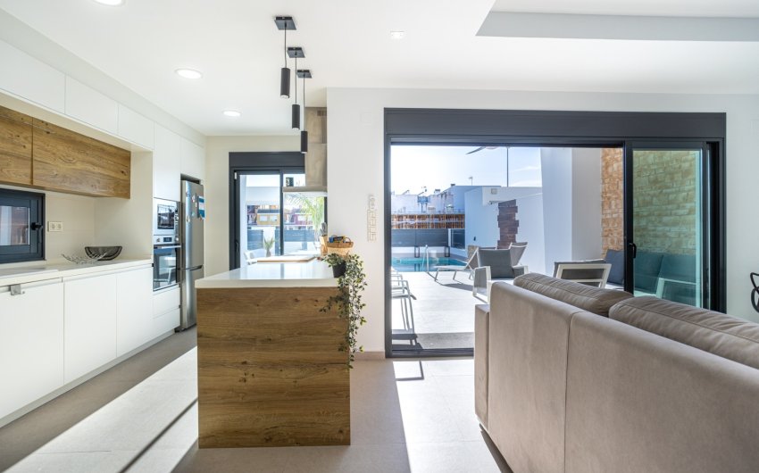 Reventa - Villa -
Dolores