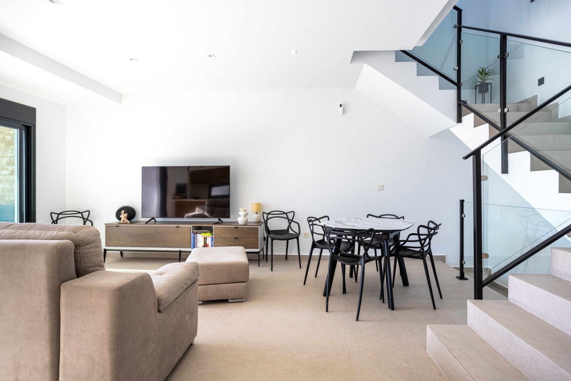 Reventa - Villa -
Dolores