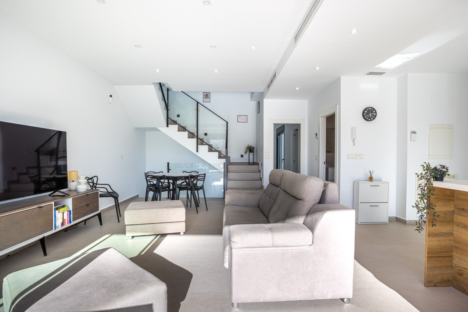 Reventa - Villa -
Dolores