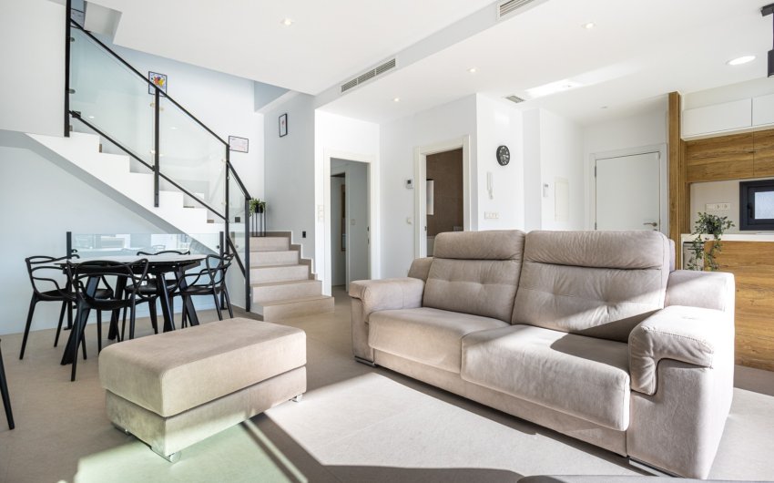 Reventa - Villa -
Dolores