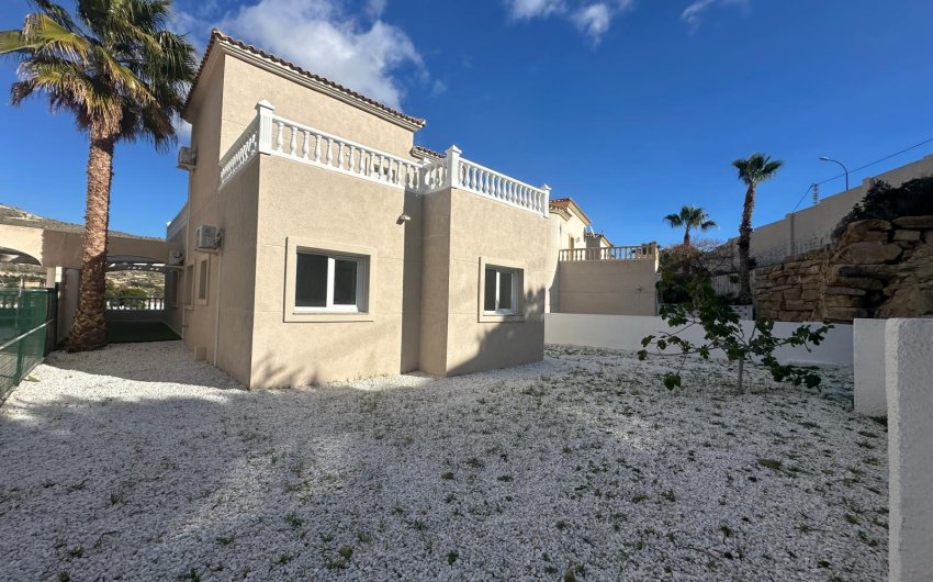 Reventa - Villa -
El Campello - Costa Blanca