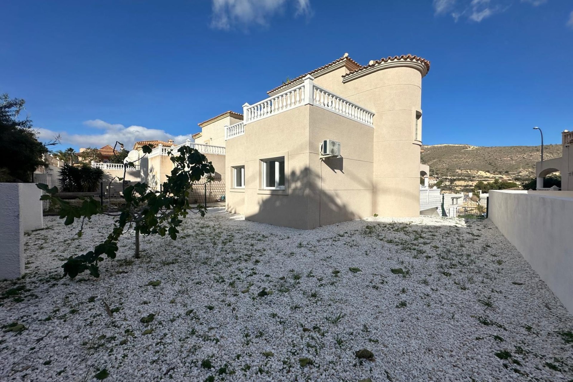 Reventa - Villa -
El Campello - Costa Blanca