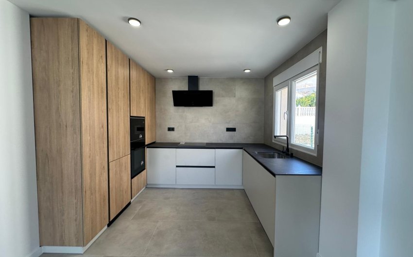 Reventa - Villa -
El Campello - Costa Blanca