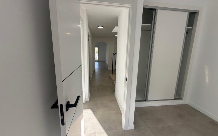 Reventa - Villa -
El Campello - Costa Blanca