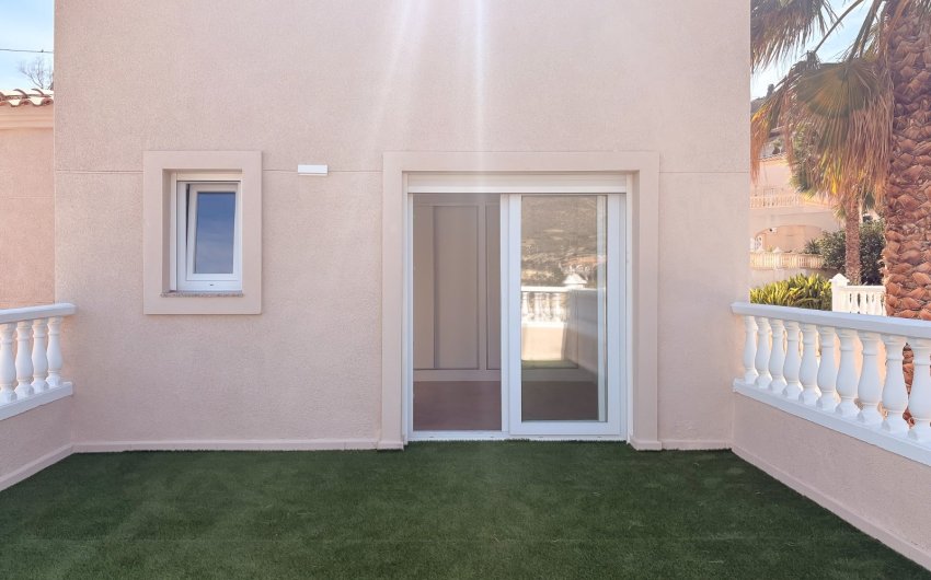 Reventa - Villa -
El Campello - Pueblo Acantilado - Venta Lanuza