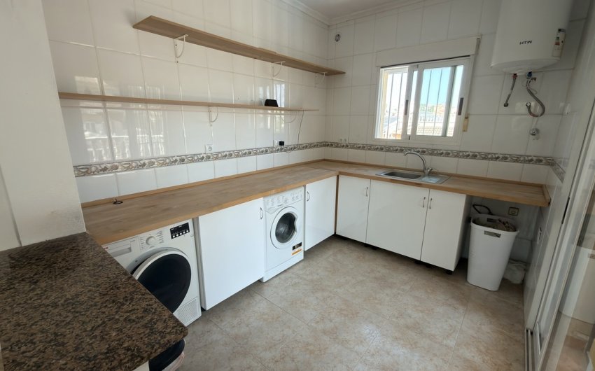 Reventa - Villa -
El Galan - Inland