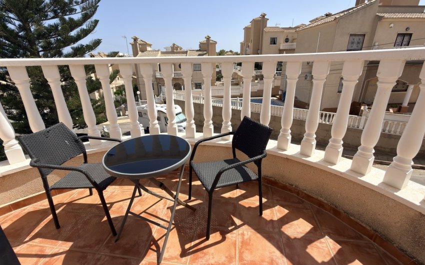 Reventa - Villa -
El Galan - Inland