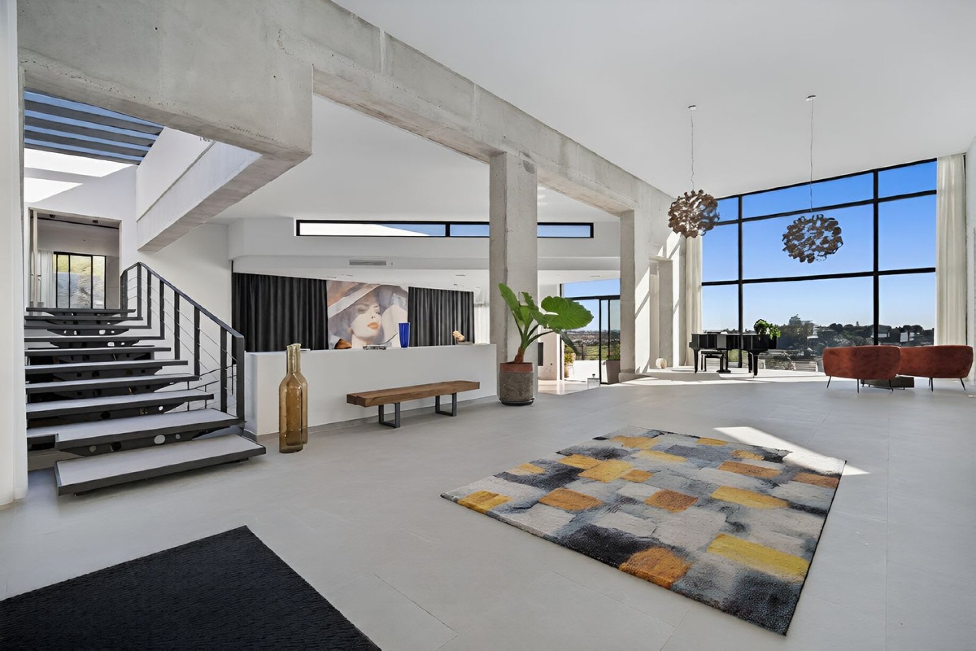 Reventa - Villa -
El Paraíso, Estepona - Costa del Sol