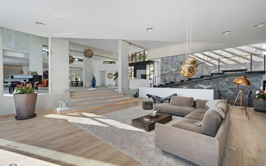 Reventa - Villa -
El Paraíso, Estepona - Costa del Sol