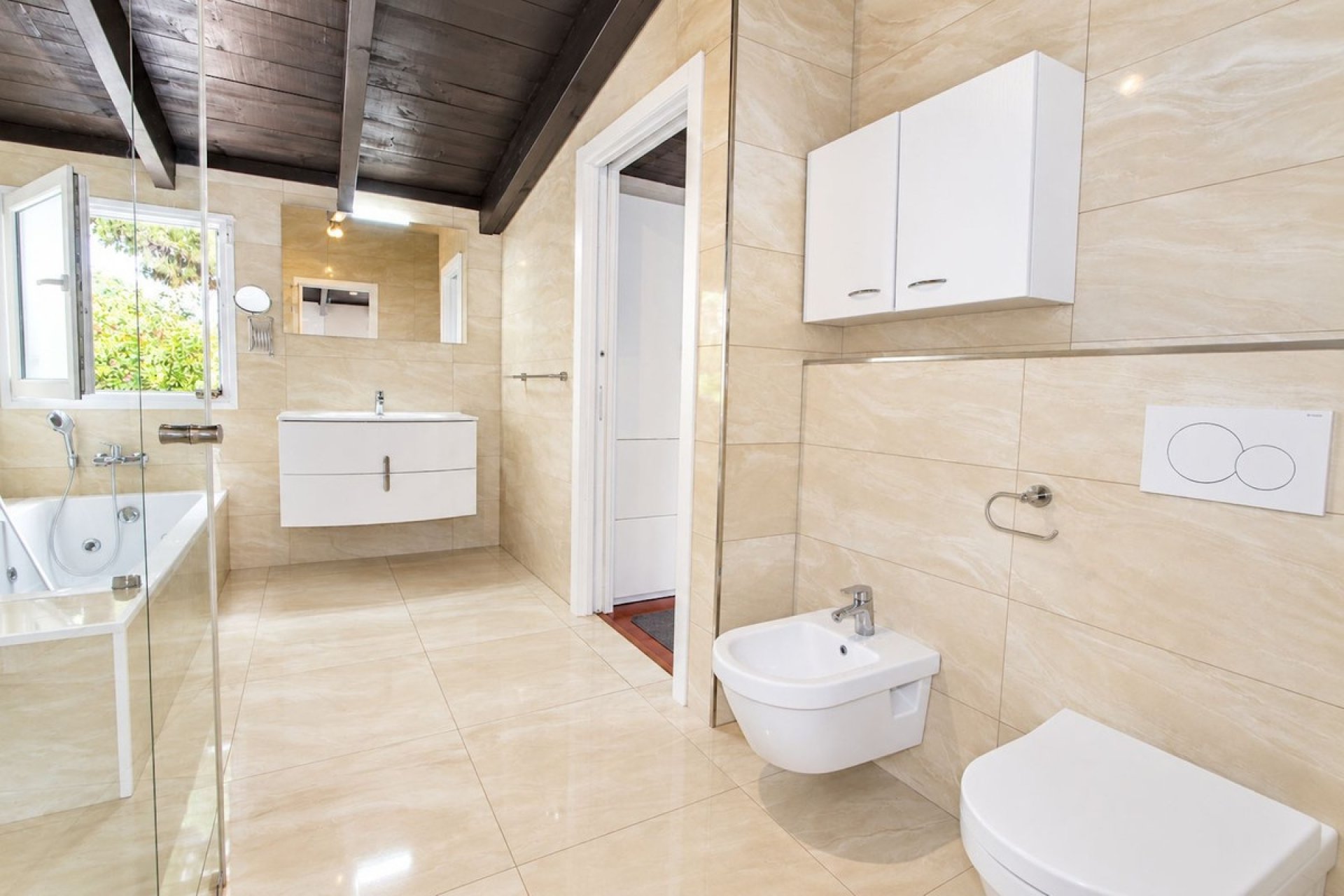 Reventa - Villa -
El Rosario - Inland