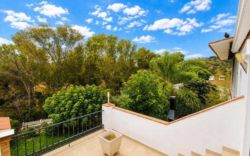 Reventa - Villa -
El Rosario - Inland