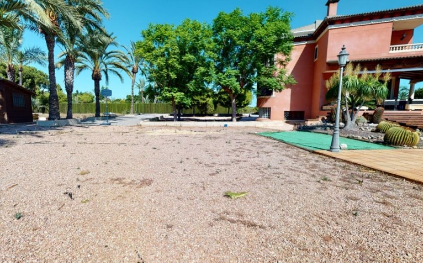 Reventa - Villa -
Elche - Costa Blanca