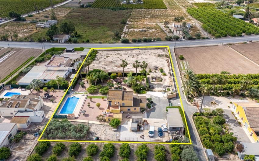 Reventa - Villa -
Elche - Costa Blanca