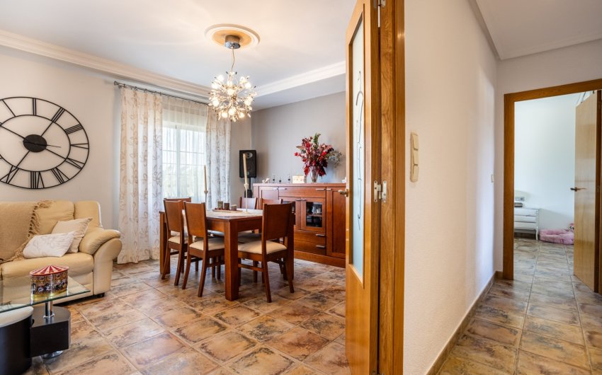 Reventa - Villa -
Elche - Costa Blanca