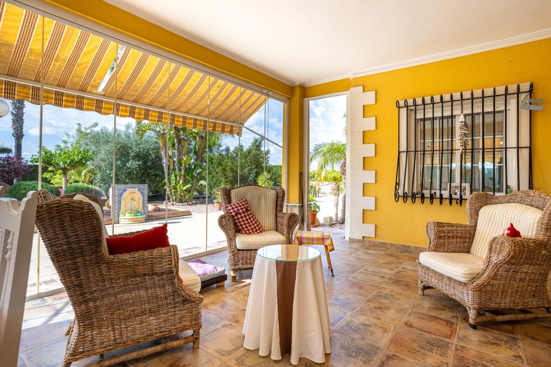 Reventa - Villa -
Elche - Costa Blanca