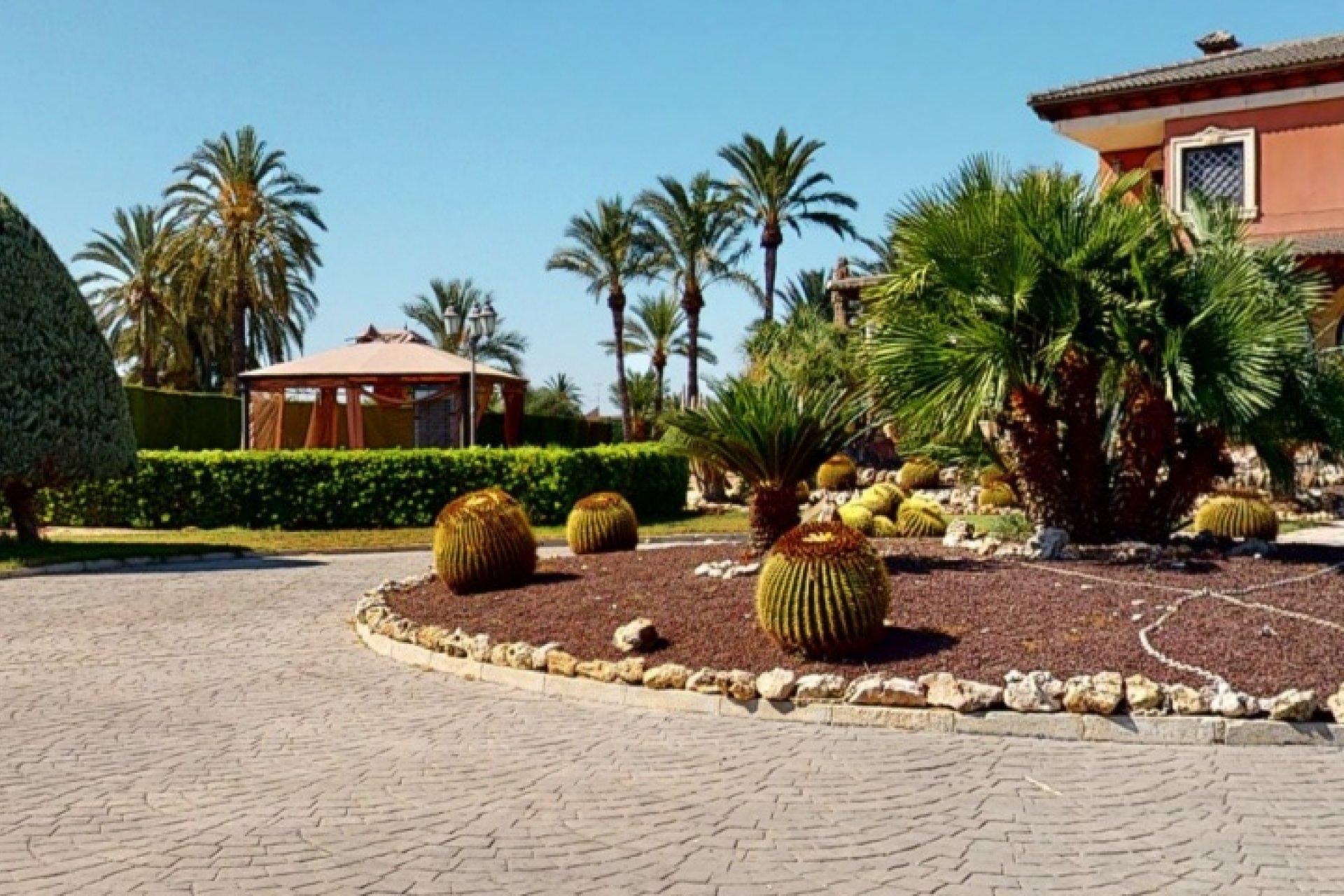 Reventa - Villa -
Elche - Costa Blanca