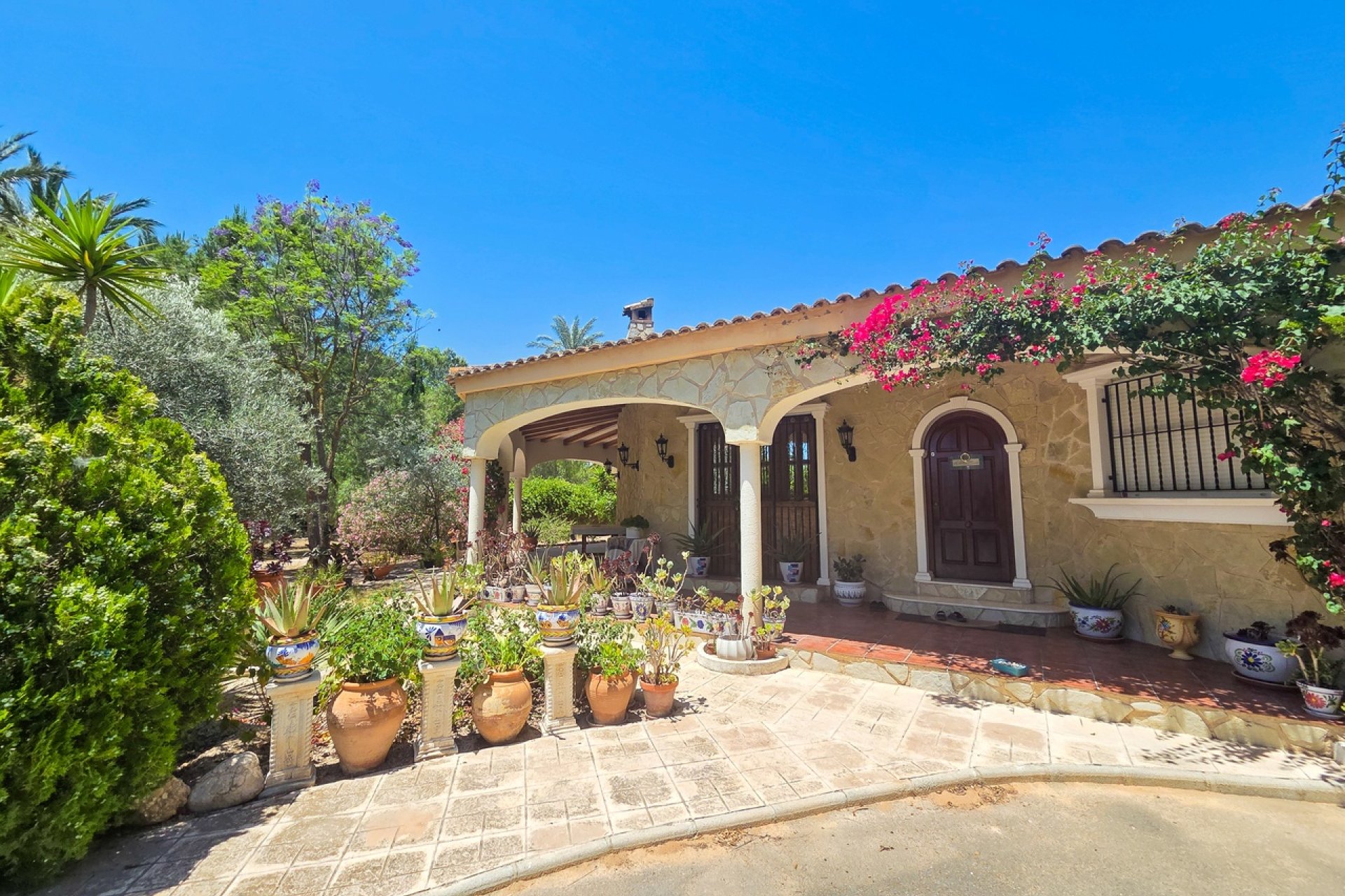 Reventa - Villa -
Elche - Costa Blanca