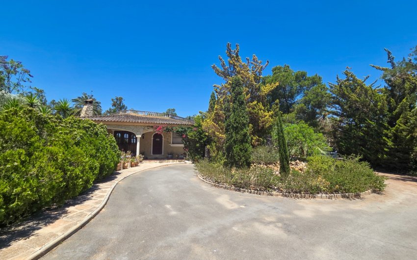 Reventa - Villa -
Elche - Costa Blanca