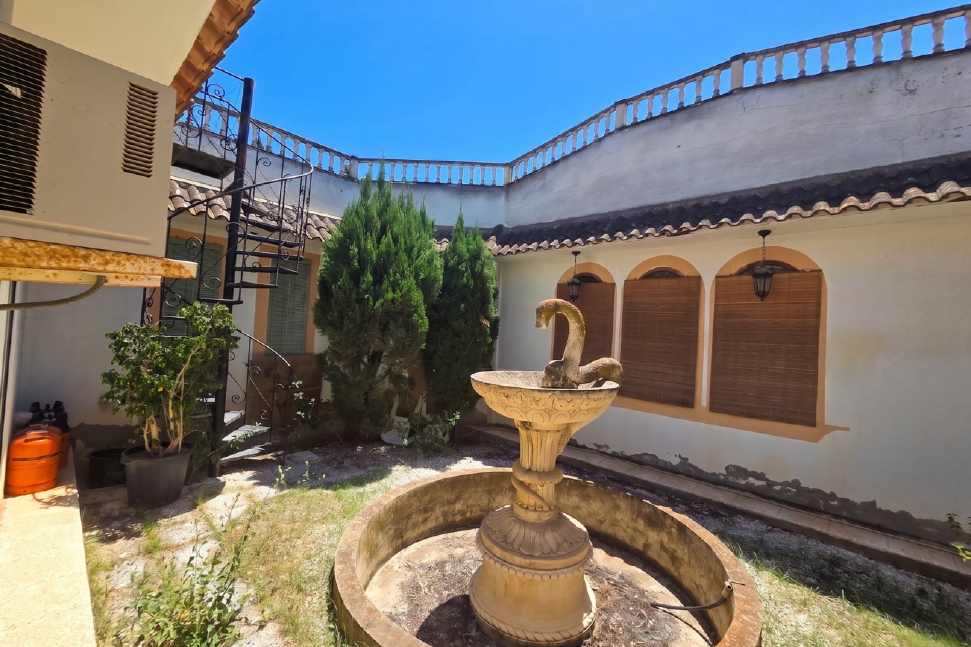 Reventa - Villa -
Elche - Costa Blanca