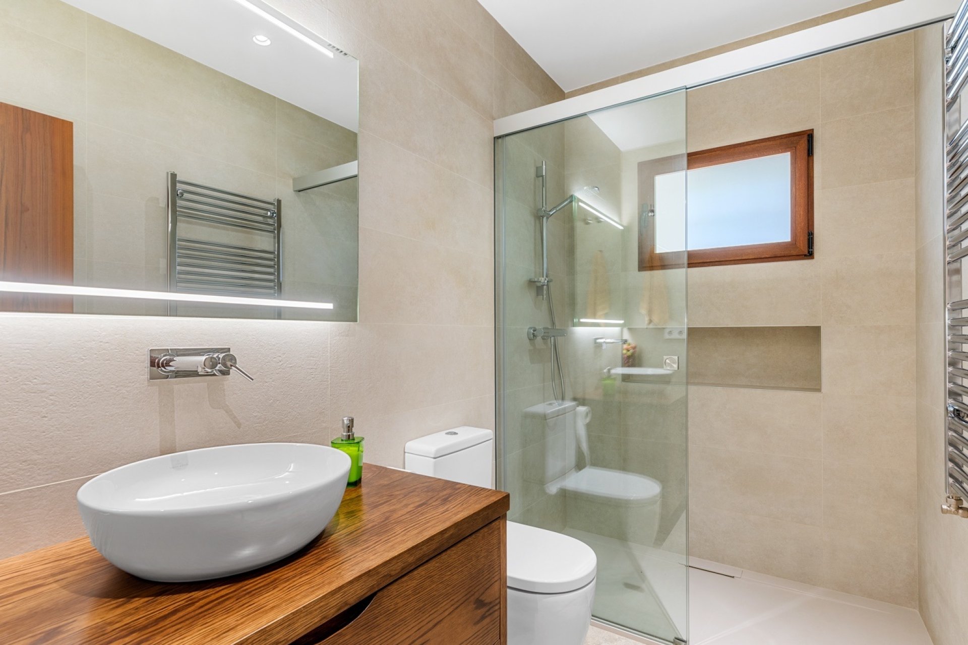 Reventa - Villa -
Elche