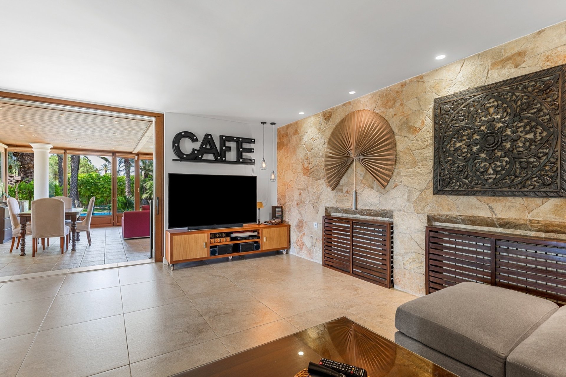 Reventa - Villa -
Elche