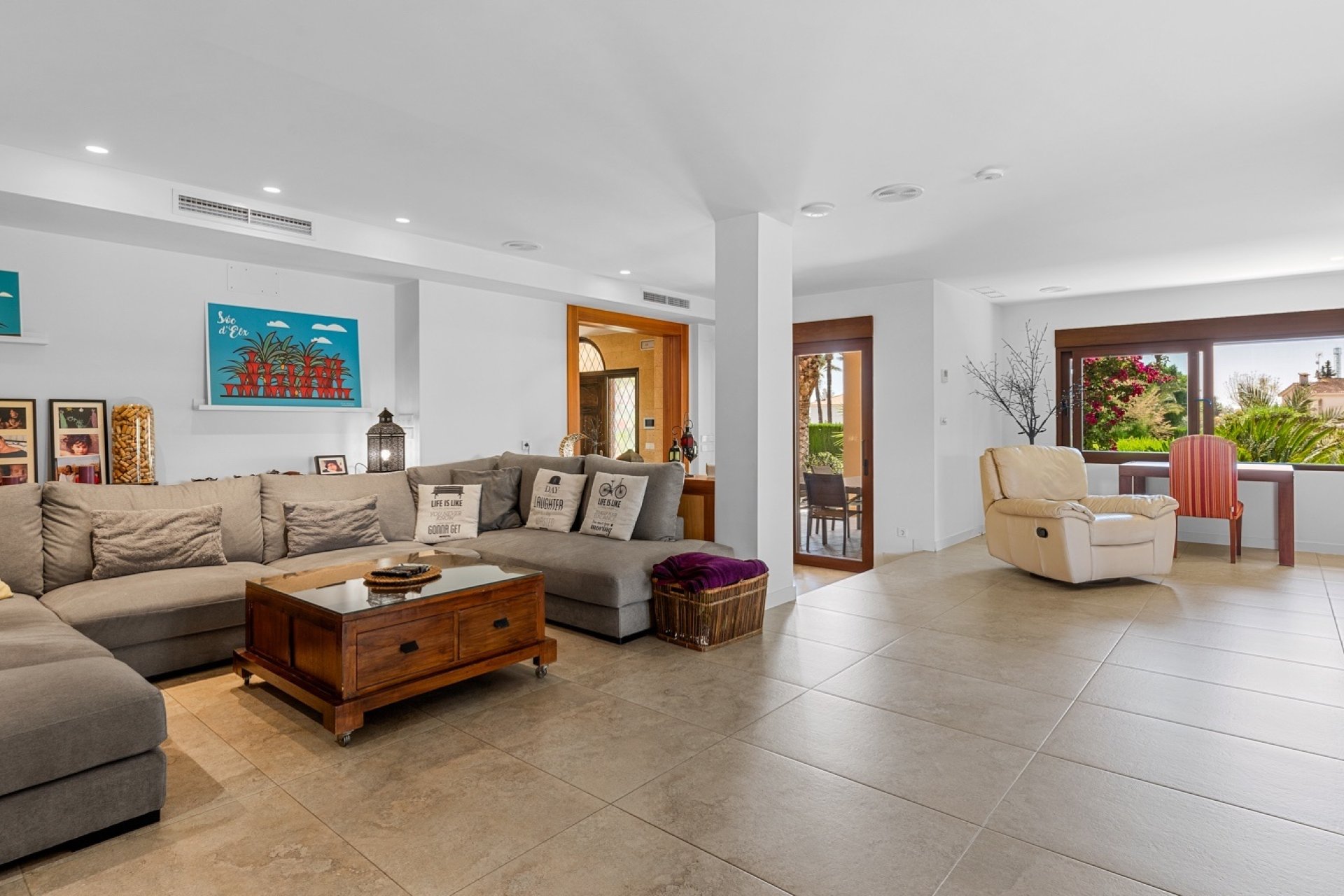 Reventa - Villa -
Elche