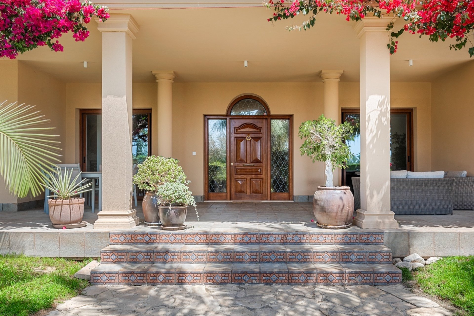 Reventa - Villa -
Elche