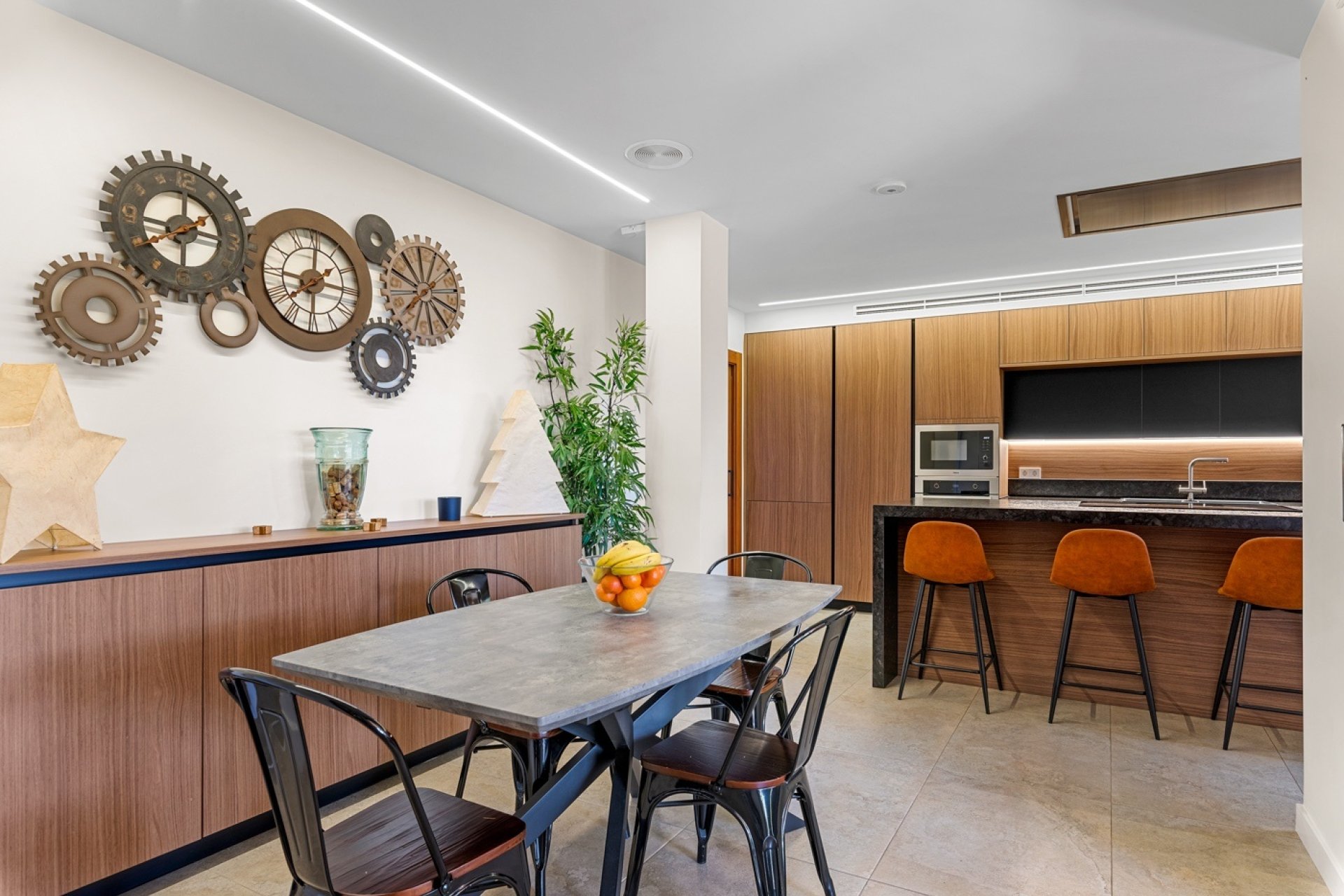 Reventa - Villa -
Elche