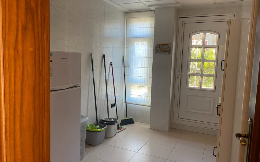 Reventa - Villa -
Elda