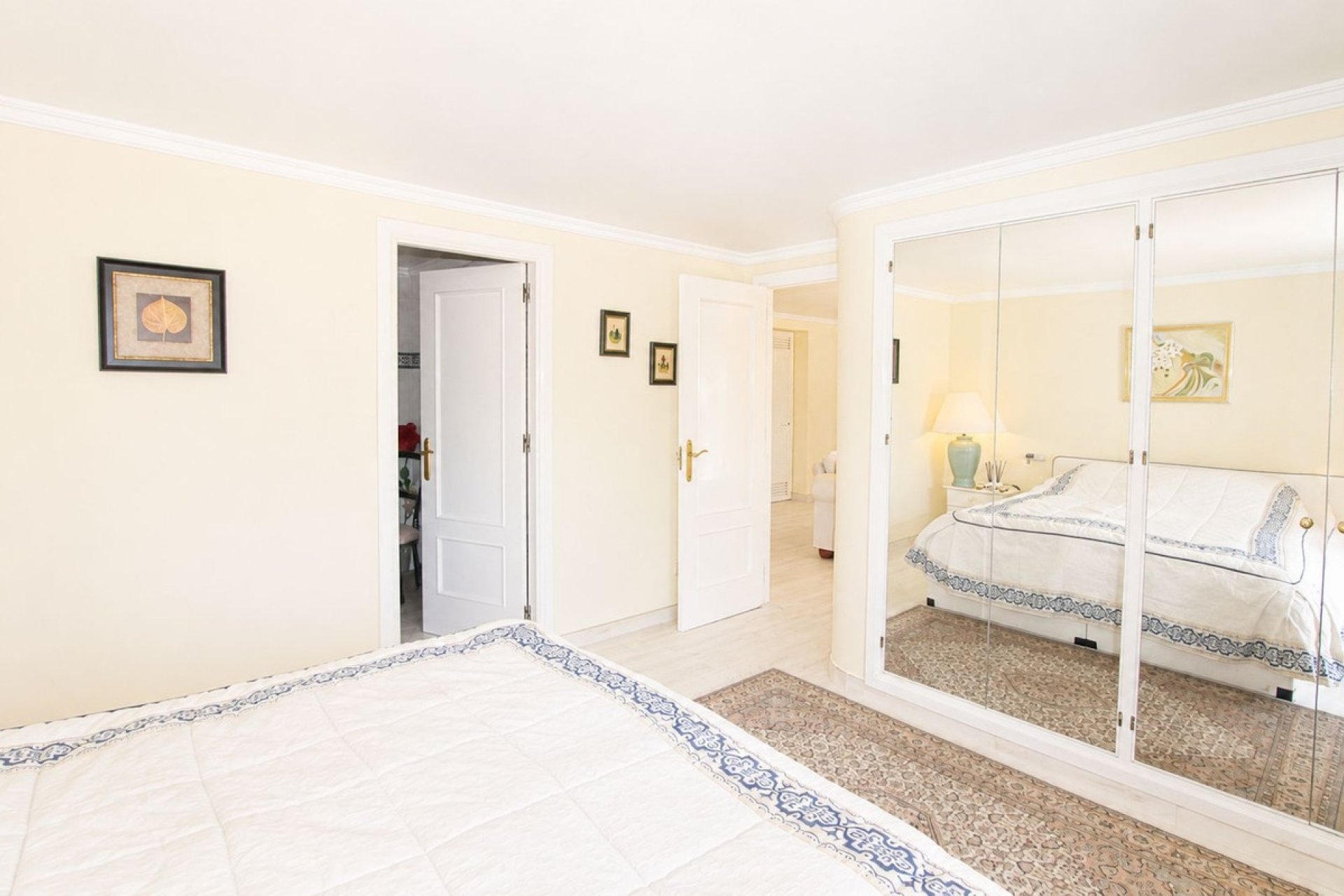 Reventa - Villa -
Elviria - Costa del Sol