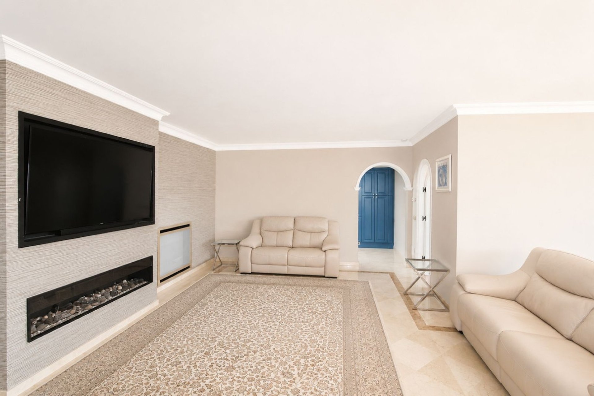 Reventa - Villa -
Elviria - Costa del Sol